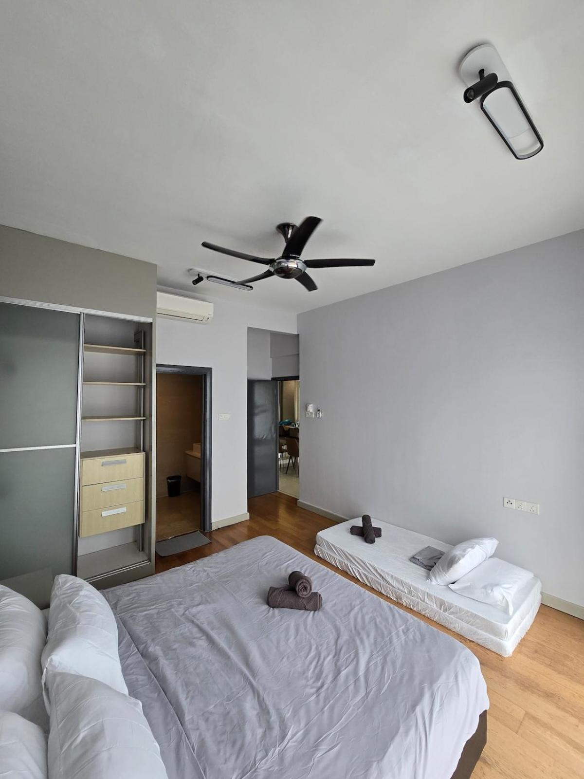 Klcc Sogo New 2r2b Lrt Pwtc Sunway Putra Sky Pool Appartement Kuala Lumpur